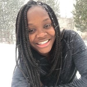 Meet your Posher, Jade